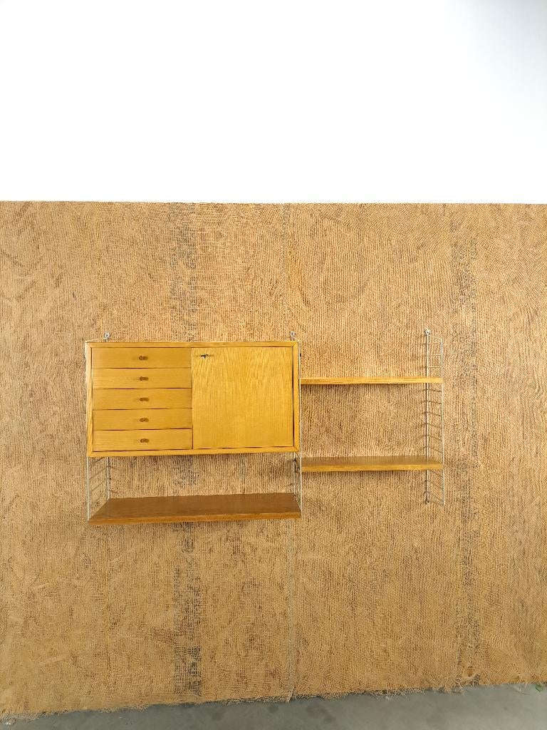 String modulair wandsysteem met kast en planken, Huis en Inrichting, Woonaccessoires | Wandplanken en Boekenplanken, Ophalen of Verzenden