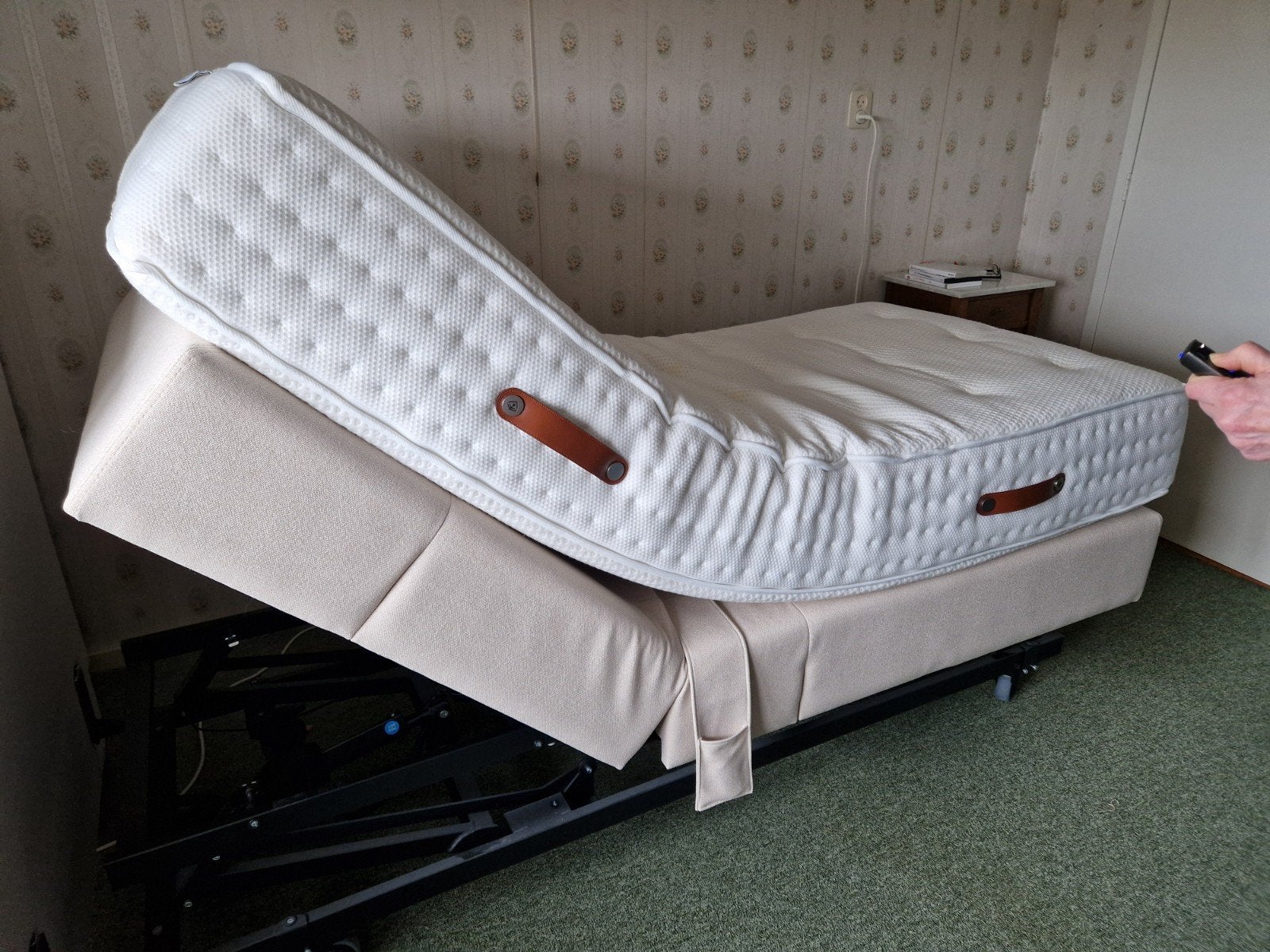 "Ergo sleep" kwaliteits matras te Oegstgeest + comfort lift, Ophalen, Verstelbaar, 90 cm, Eenpersoons