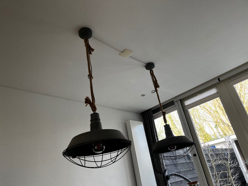 2 Grijze plafondlampen, Ophalen, Gebruikt, Dimbaar, Grijs