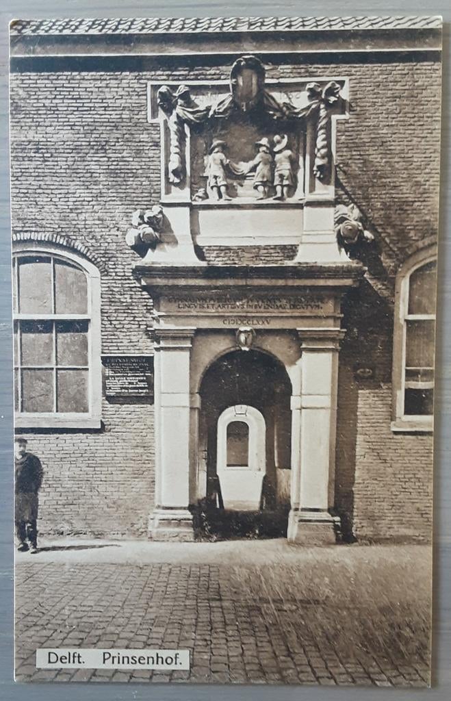 Oude kaart Delft: Toegangspoort Prinsenhof, Ophalen of Verzenden, Voor 1920, Ongelopen, Zuid-Holland