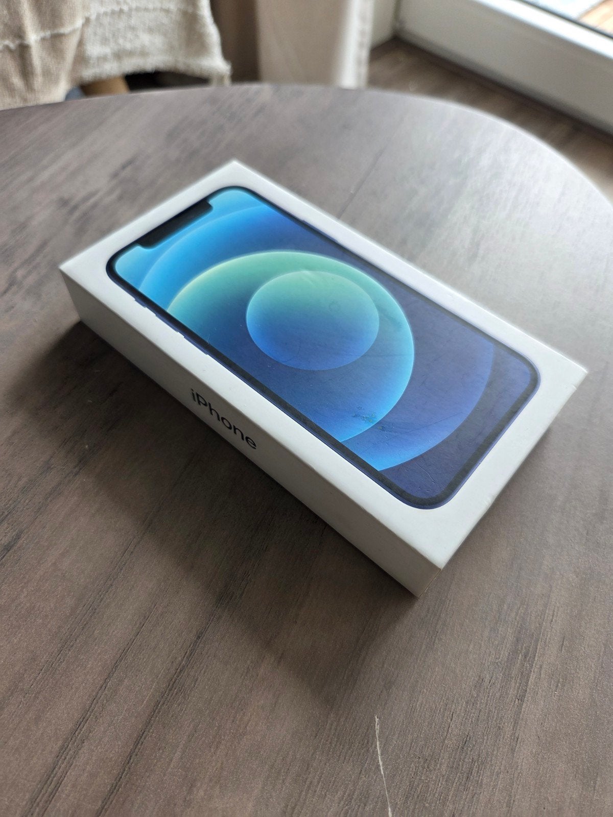 Apple iPhone 12 64GB Blauw - Zo goed als nieuw
