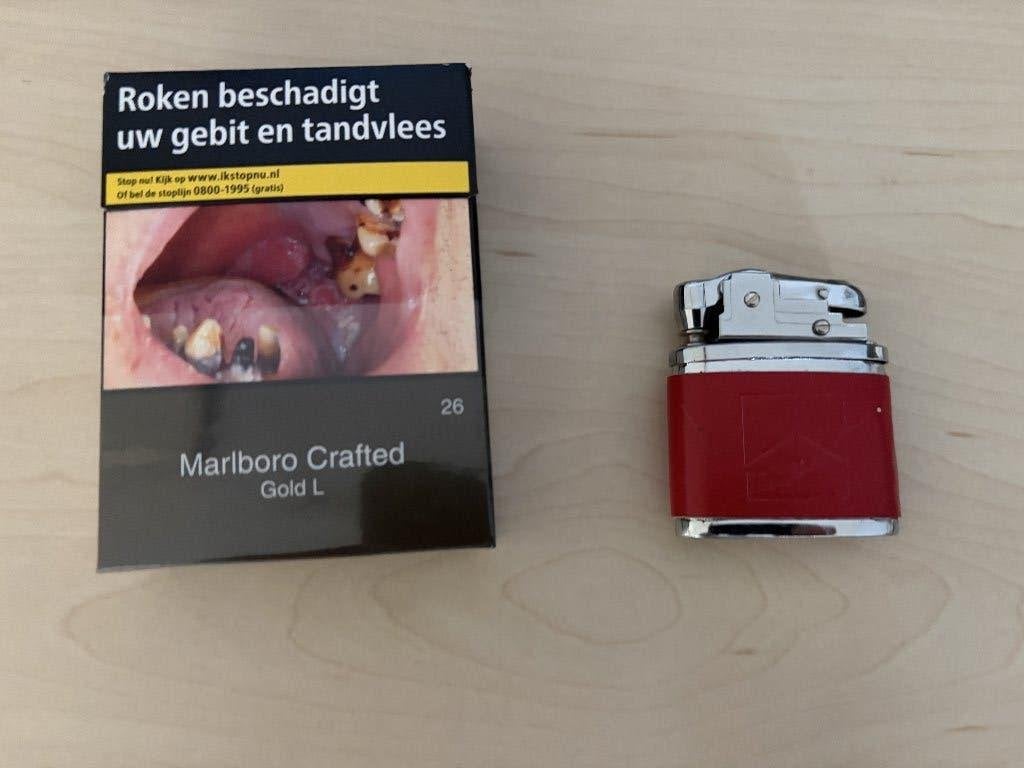 Aansteker Marlboro (Benzine), Verzamelen, Ophalen of Verzenden, Nieuw, Aansteker