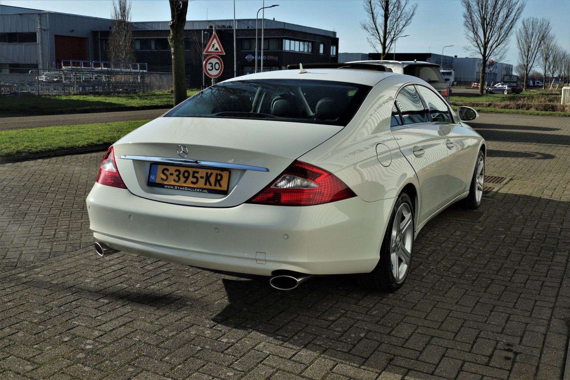Mercedes-Benz CLS-Klasse CLS 500 Youngtimer 61378km, Auto's, Mercedes-Benz, Automaat, Gebruikt, Wit, Leder