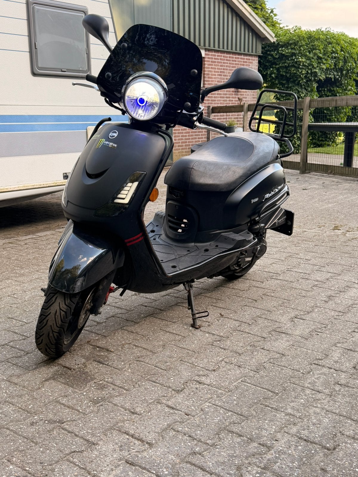 Sym fiddle 50s, Fietsen en Brommers, Scooters | SYM, Ophalen, Maximaal 45 km/u, 49 cc, Zo goed als nieuw