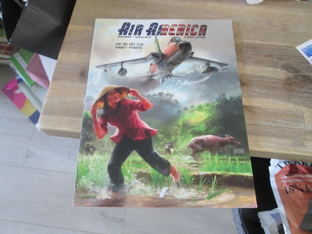 Air America op de Ho Chi Minh-route deel 1, Boeken, Eén stripboek, Ophalen of Verzenden, Nieuw