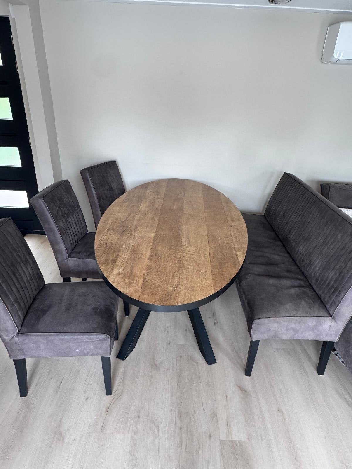 Eettafel met 3 stoelen en bank - industrieel design, Huis en Inrichting, Ophalen, Gebruikt, Minder dan 4 stoelen