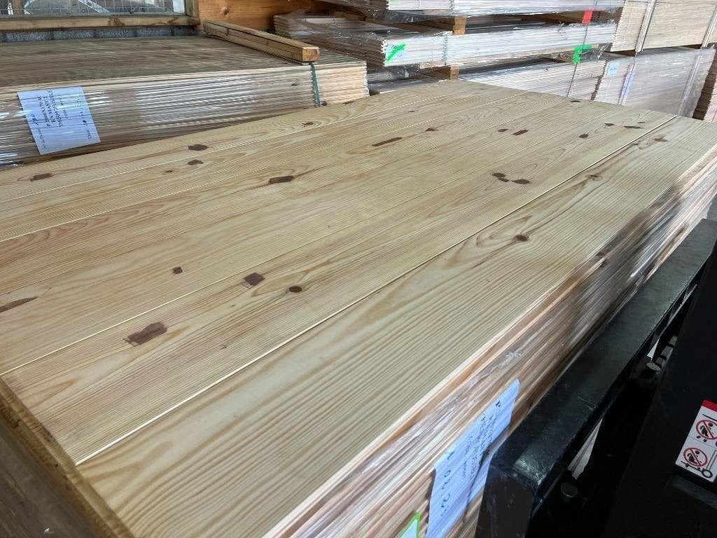 Grenen vloerdelen , planken 20x170 , 2 meter lang gestopt, Huis en Inrichting, Stoffering | Vloerbedekking, Ophalen of Verzenden