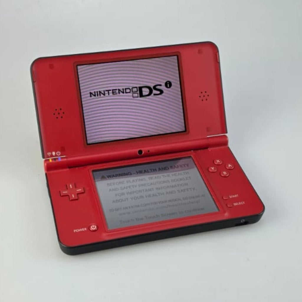 Nintendo DSi Mario 25th Anniversary Edition | Nette staat, Nintendo, Zo goed als nieuw, Support@nintendo.com, 11-1 Hokotate-cho, Kamitoba, Minami-ku
Kyoto 601-8501
Japan