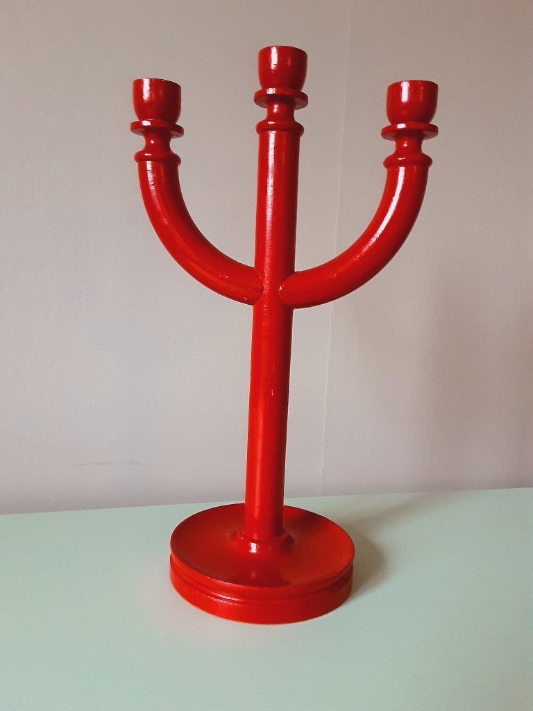 Zweedse Vintage Handgemaakte rode houten Kerstkandelaar, Antiek en Kunst, Curiosa en Brocante