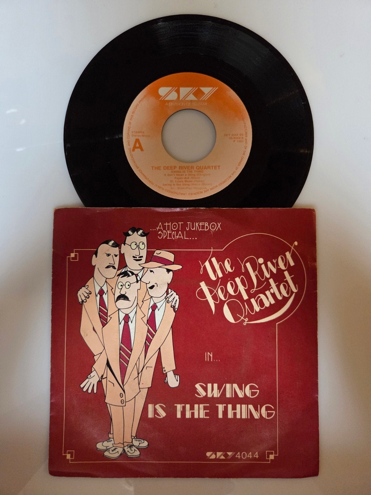 The deep river Quartet - Swing is the thing, Ophalen of Verzenden, Gebruikt, 7 inch