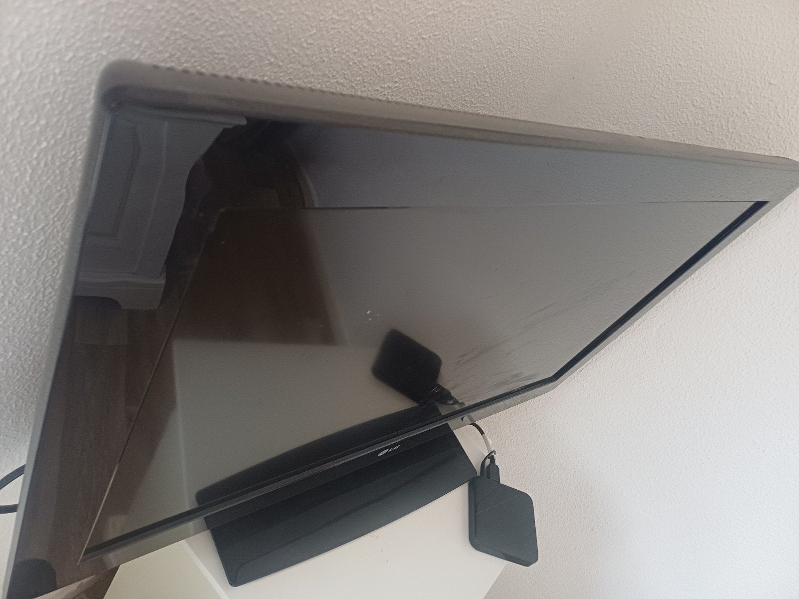 LG TV - Perfect voor slaapkamer of kleine ruimte, Audio, Tv en Foto, Ophalen of Verzenden, Gebruikt, 60 tot 80 cm, LG