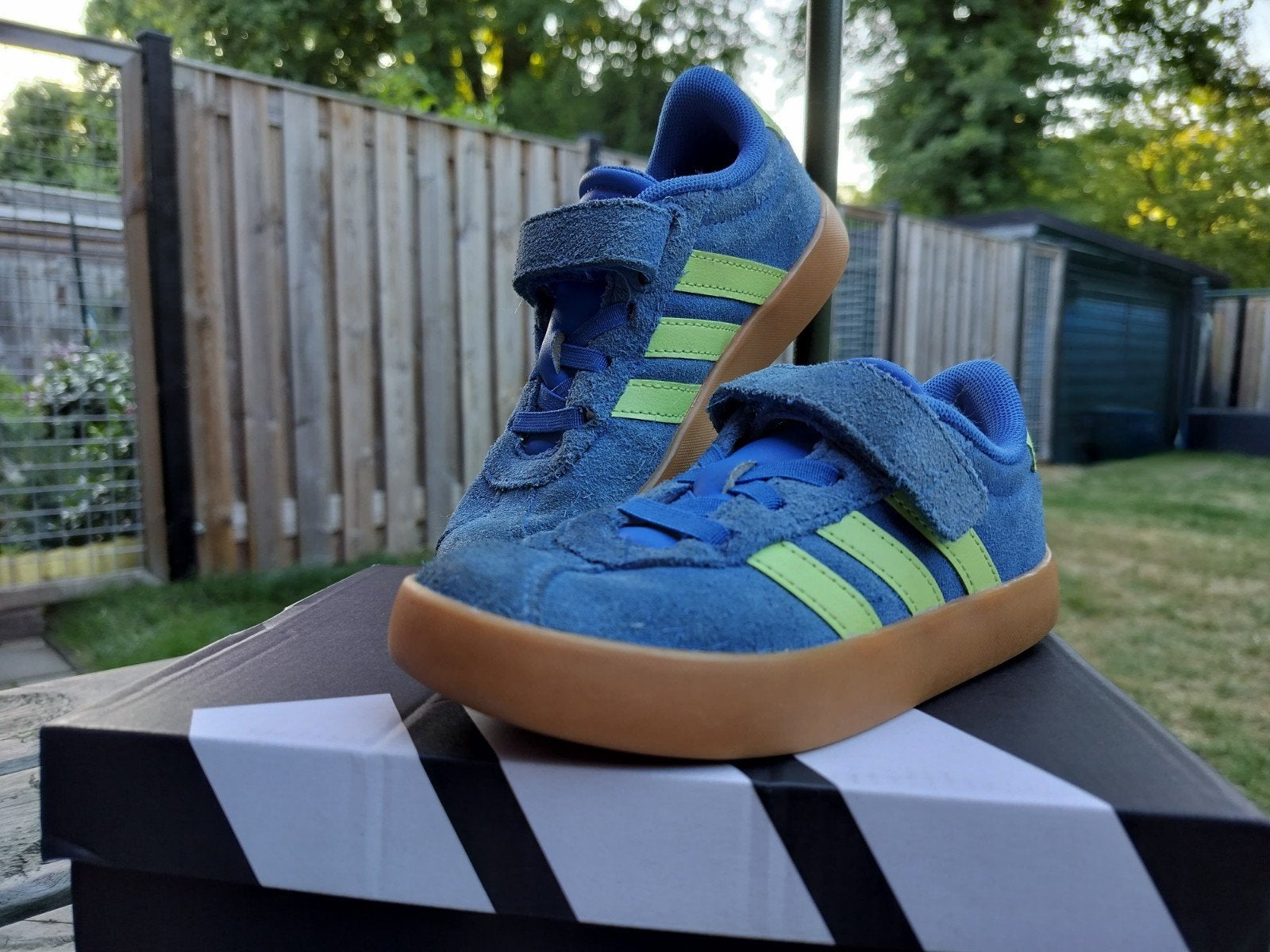 Adidas sneakers blauw 29, Adidas, Schoenen, Ophalen of Verzenden, Zo goed als nieuw