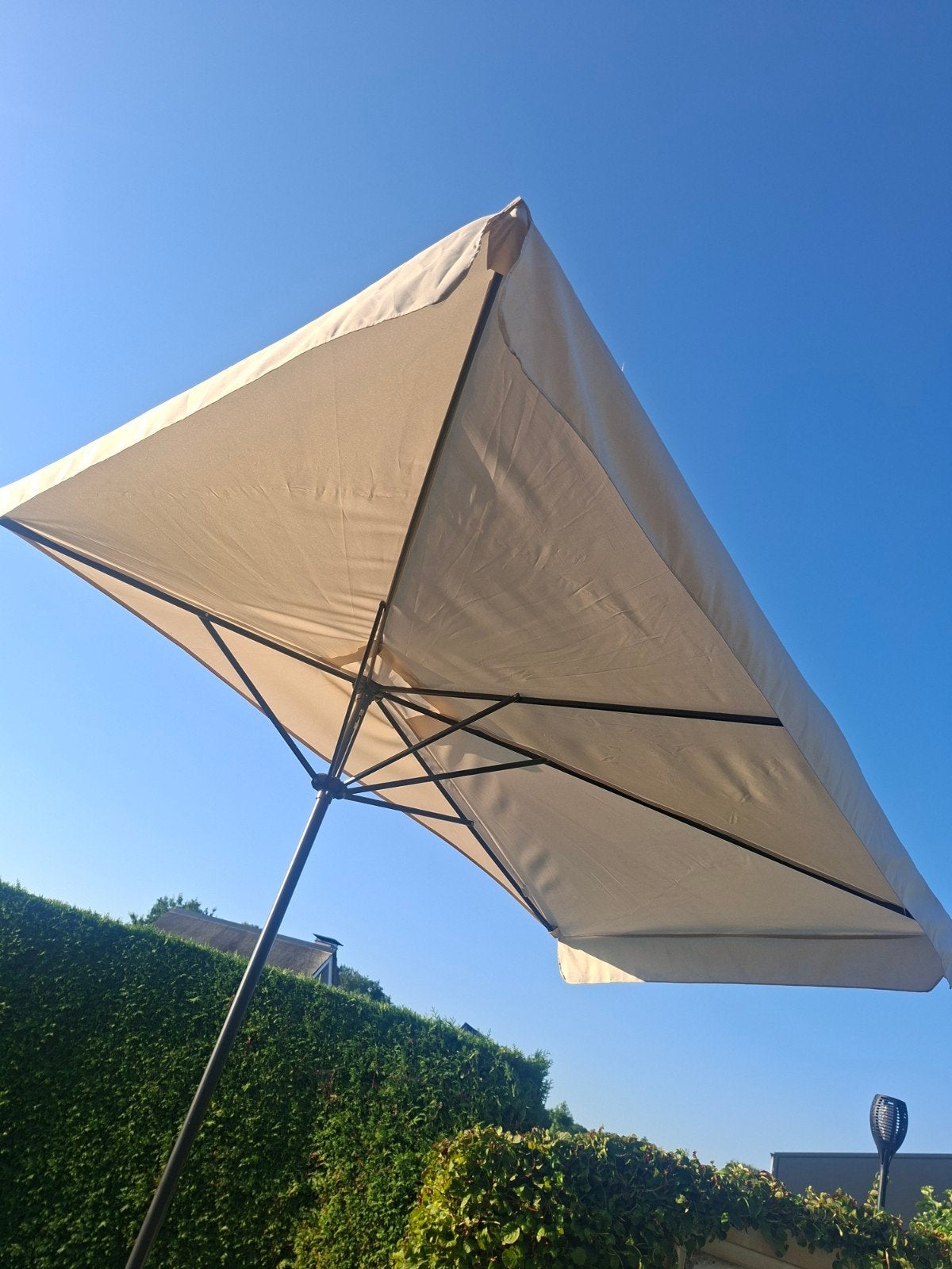 PARASOL MET VOET, Ophalen, Zo goed als nieuw, Stokparasol, Verstelbaar