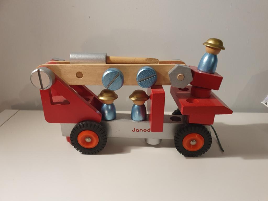 Janod brandweerwagen, Kinderen en Baby's, Speelgoed | Houten speelgoed, Ophalen of Verzenden