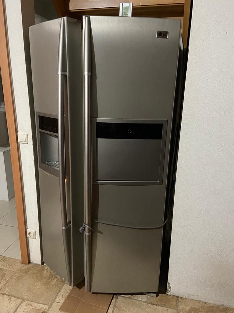 Koelvriescombinatie LG met ijsblokjes machine, Ophalen of Verzenden, Gebruikt, Met aparte vriezer, 160 cm of meer
