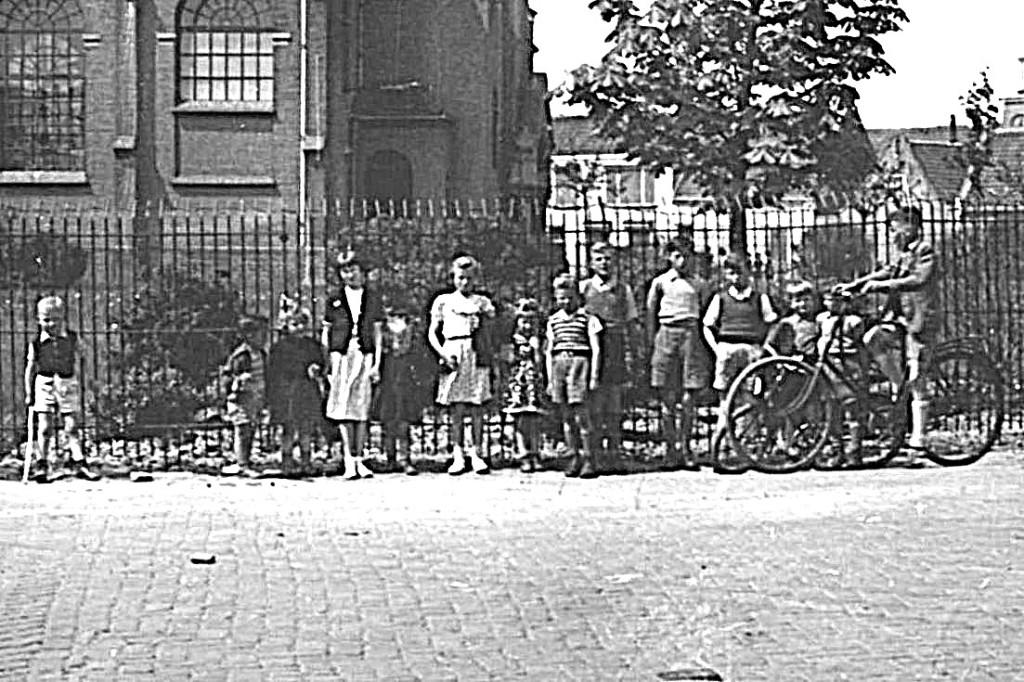 700074 St Annaland Zeeland 1957 Ned Herv Kerk Niet Gelopen, Ophalen of Verzenden, 1940 tot 1960, Ongelopen, Zeeland