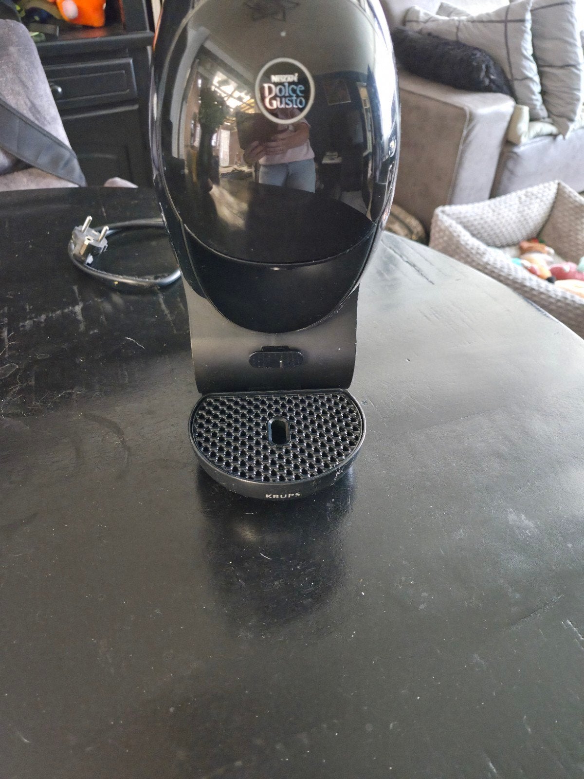 Nescafé Dolce Gusto neo  koffiezetapparaat, Ophalen, Koffiepads en cups, Gebruikt, Koffiemachine