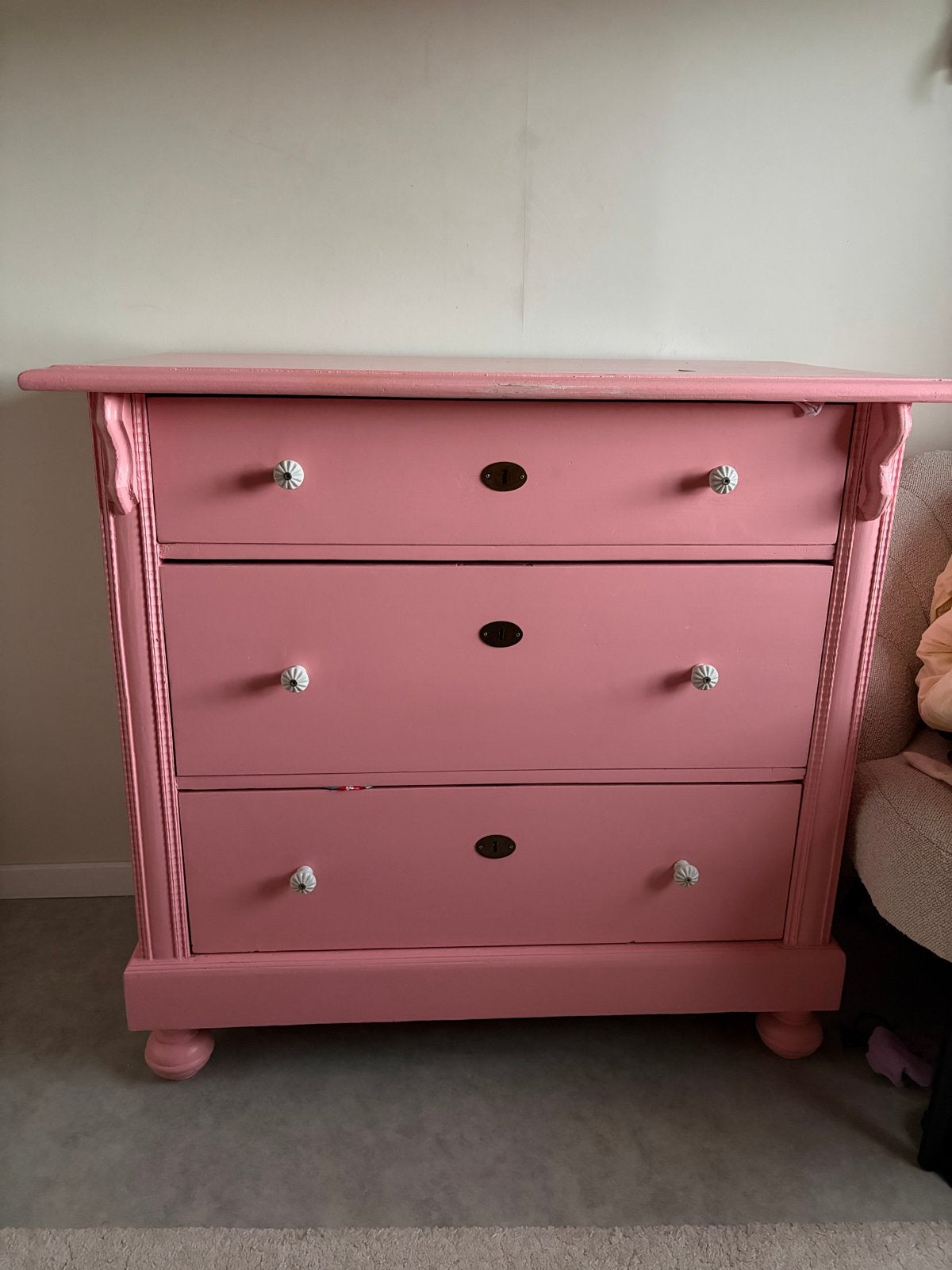 Houten Commode Roze met 3 Lades, Ophalen, Gebruikt, 50 tot 70 cm, 75 tot 100 cm