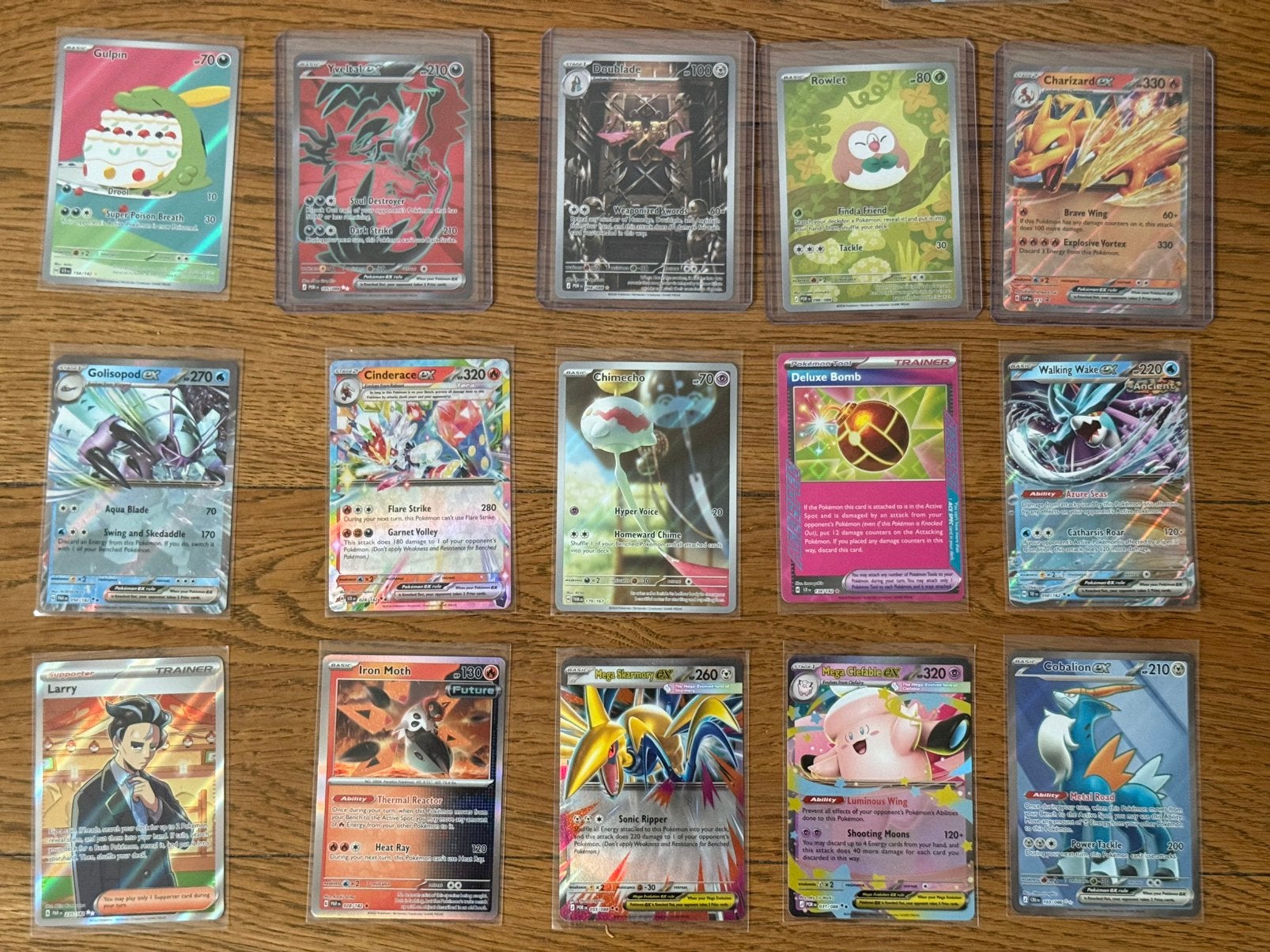 Pokemon trading cards + charizard. Doe maar een leuk bod!, Ophalen, Zo goed als nieuw, Meerdere kaarten