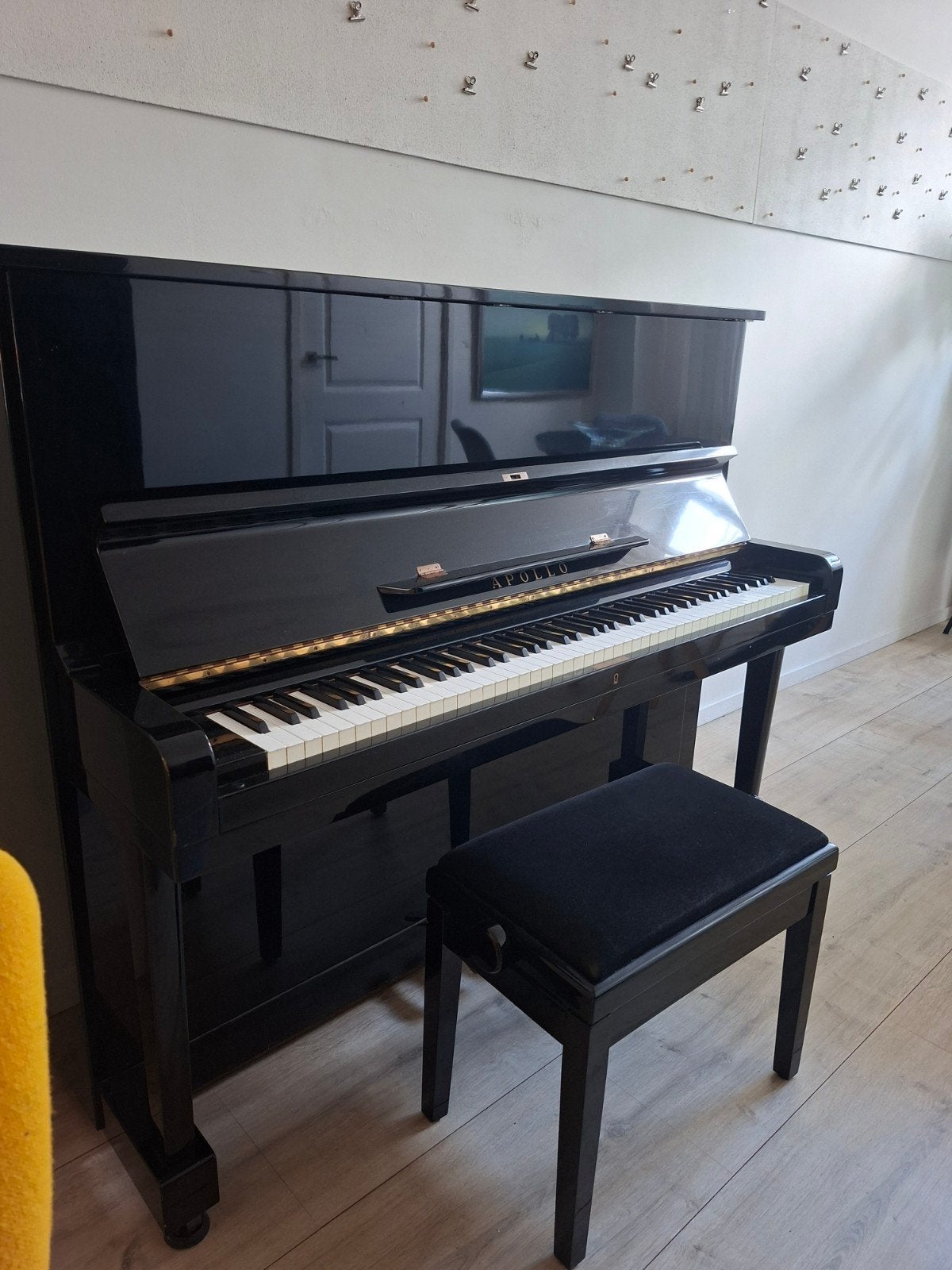 Apollo Piano - Zwart Hoogglans met Kruk, Ophalen, Zwart, Zo goed als nieuw, Piano