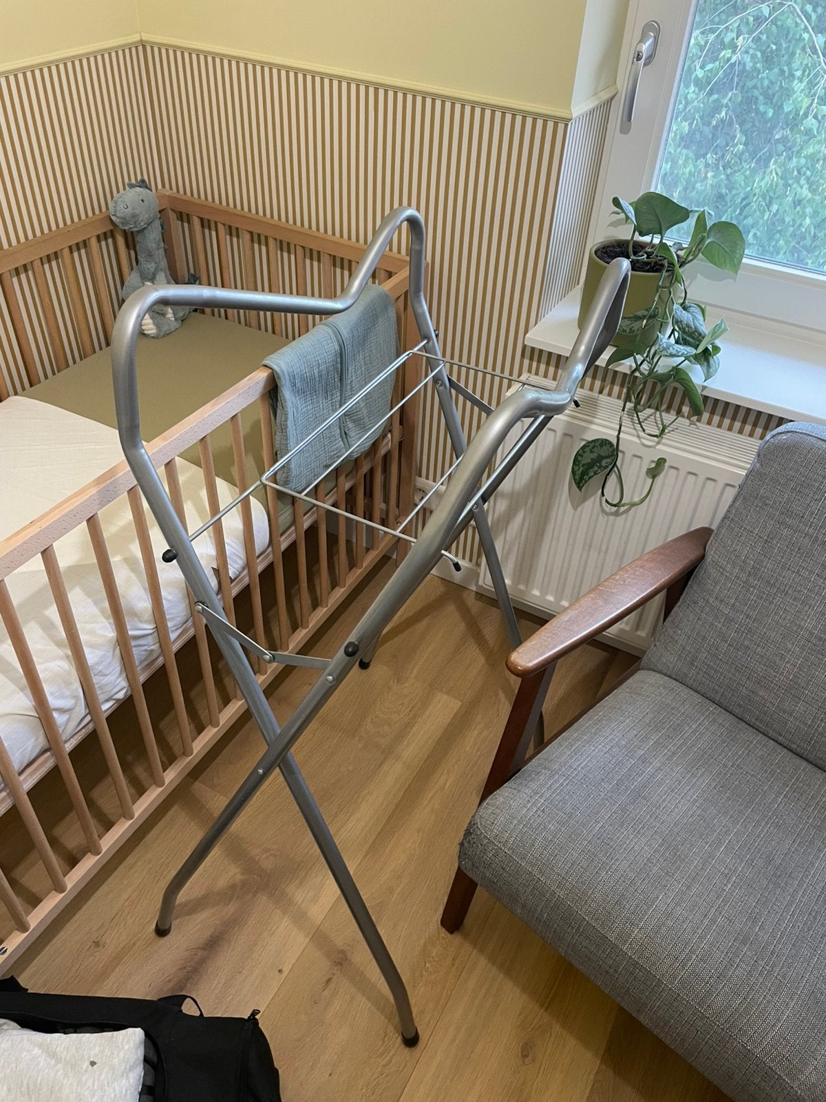 Gratis Standaard voor babybadje, Ophalen, Zo goed als nieuw, Badje, Standaard