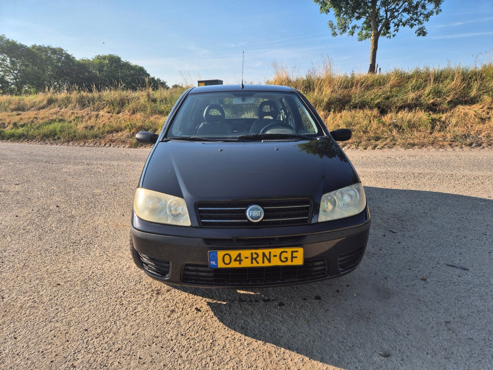 Fiat Punto 1.2 3DR 2005 Zwart, Auto's, Voorwielaandrijving, 4 cilinders, 400 kg, Zwart
