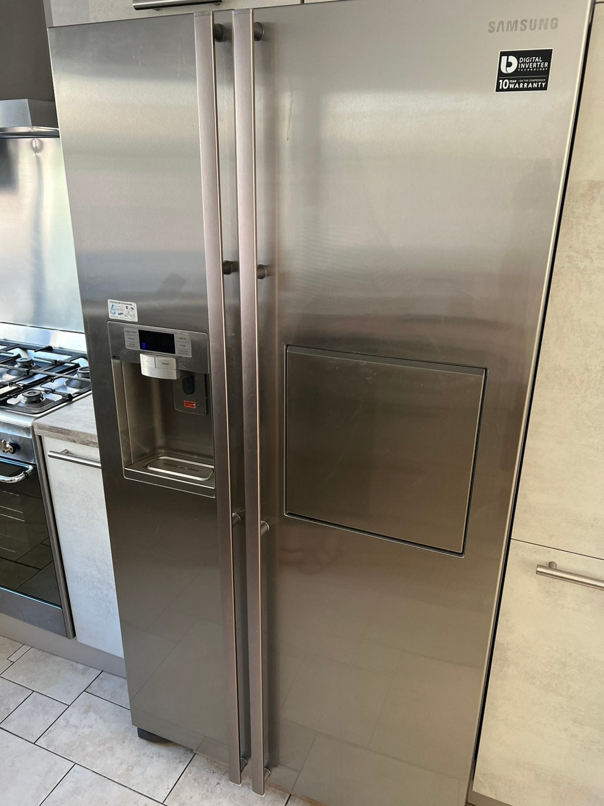 Amerikaanse koelkast van Samsung met ijsmachine, Witgoed en Apparatuur, Koelkasten en IJskasten, 200 liter of meer, 60 cm of meer