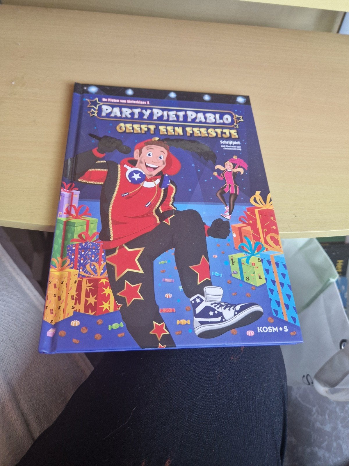 Party Piet Pablo, Ophalen