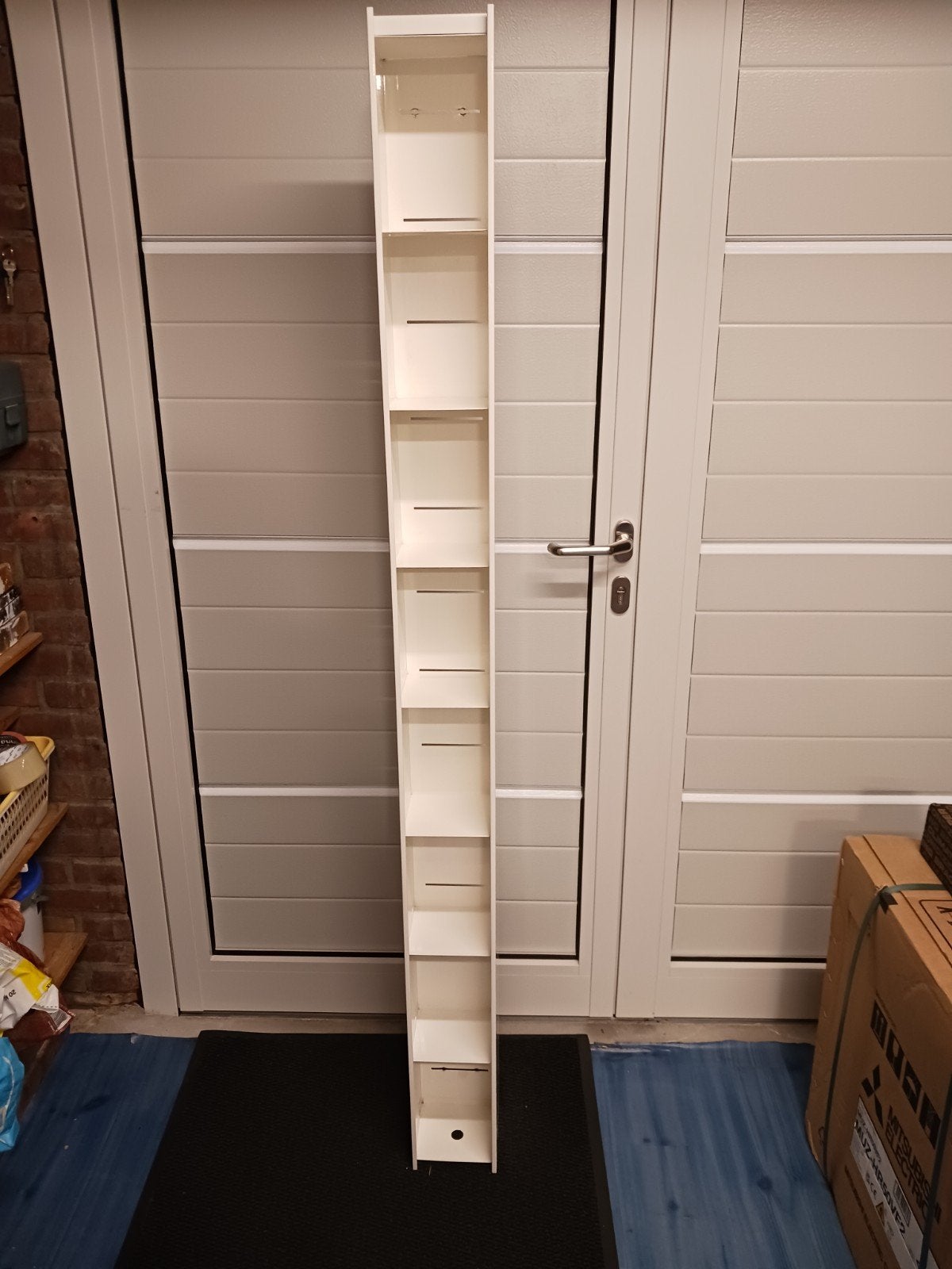 Metalen wandrek voor CD's en DVD's - 176 cm hoog, Ophalen of Verzenden