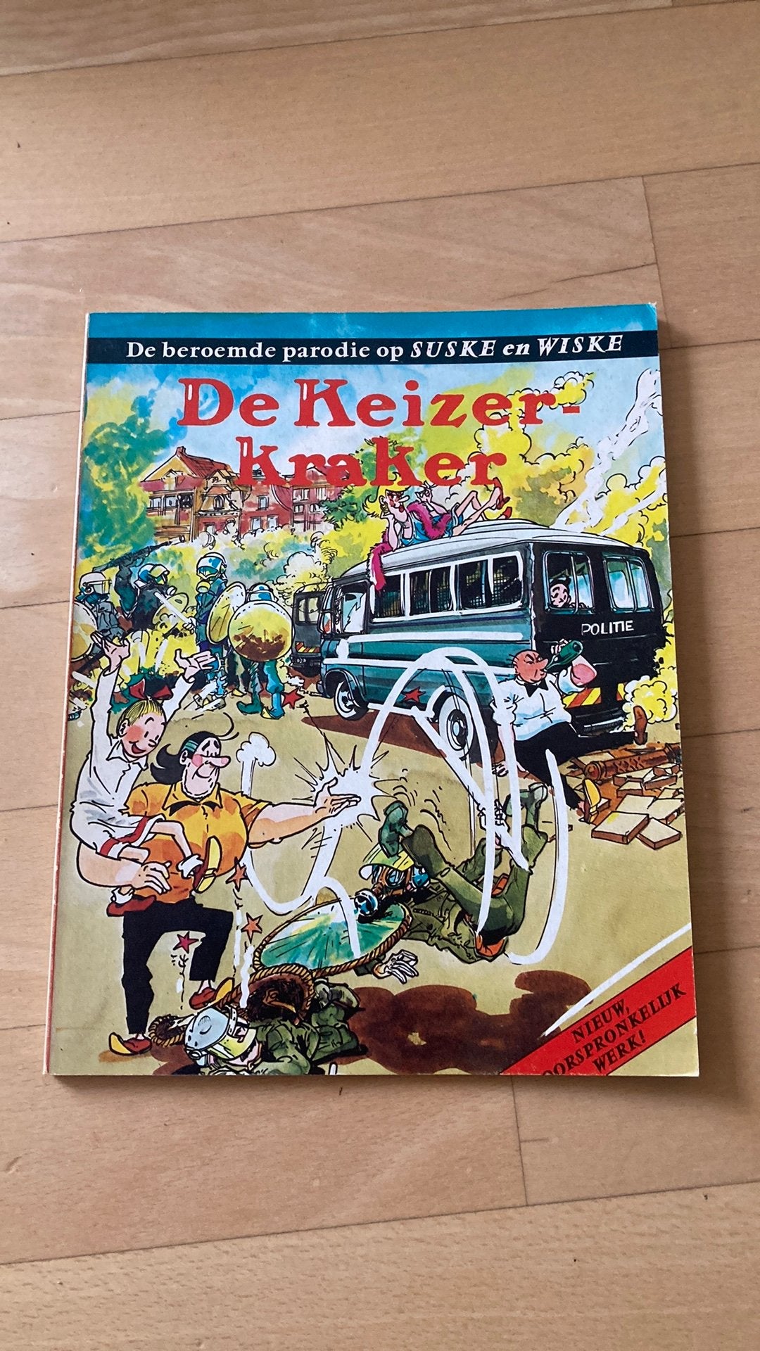 De Keizer Kraker - Parodie op Suske en Wiske, Eén stripboek, Ophalen of Verzenden, Gelezen