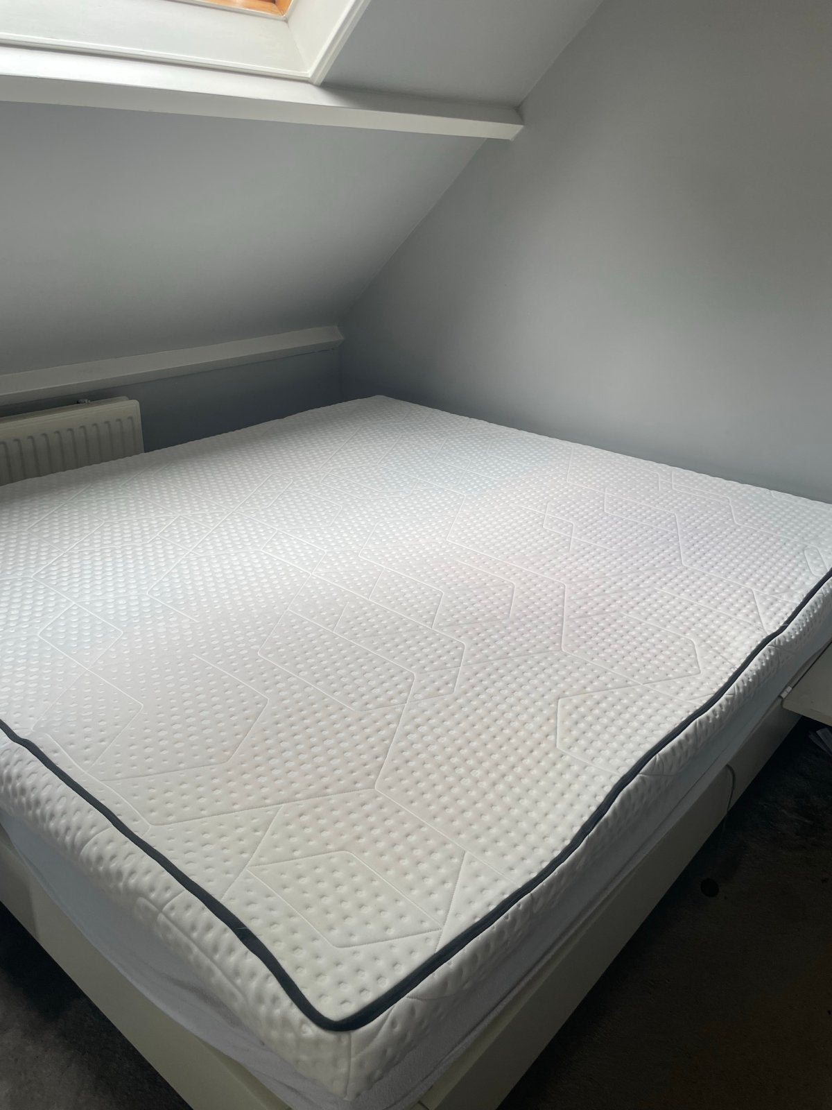Emma Sleeps AirGrid Topper 180-200, Ophalen, Tweepersoons, Zo goed als nieuw, Matras