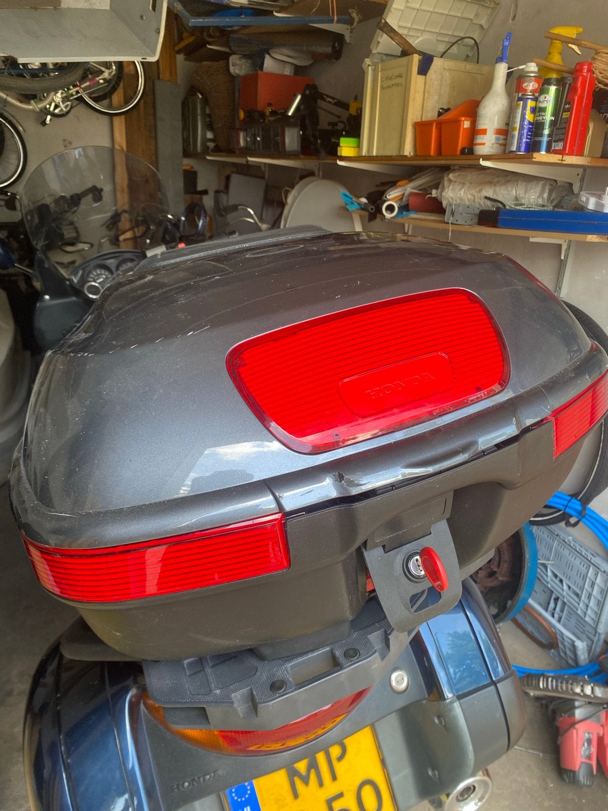 Honda topkoffer met sleutel, Motoren, Accessoires | Koffers en Tassen, Ophalen of Verzenden, Gebruikt