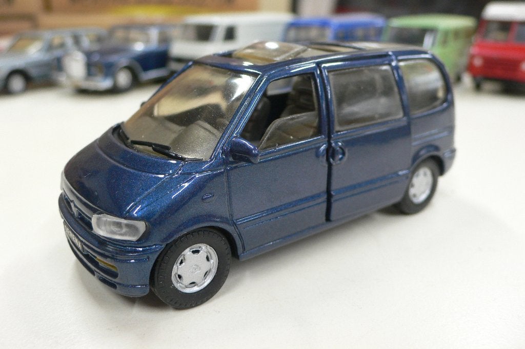 nissan serena - ahc doorkey/spanje  1/43, Hobby en Vrije tijd, Modelauto's | 1:43, Verzenden, Nieuw, Auto, Overige merken