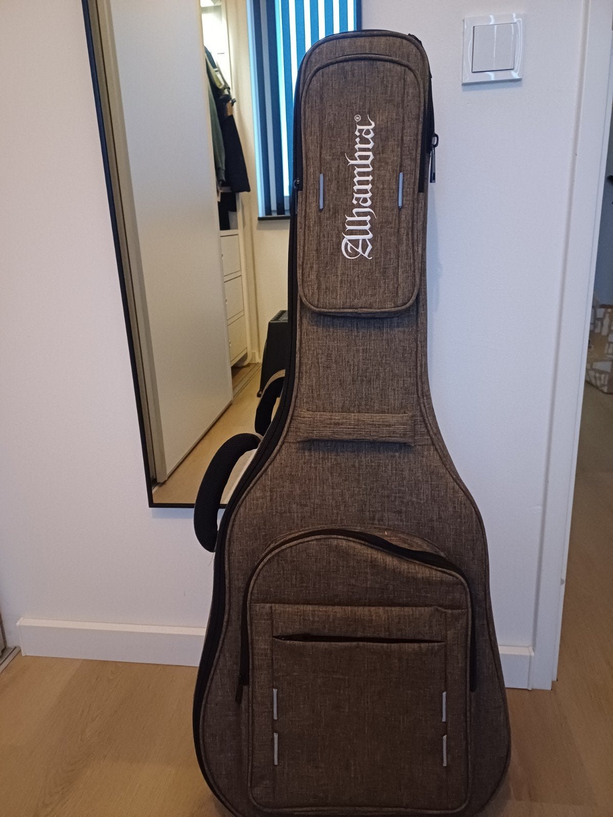alhambra hoes gigbag, Ophalen of Verzenden