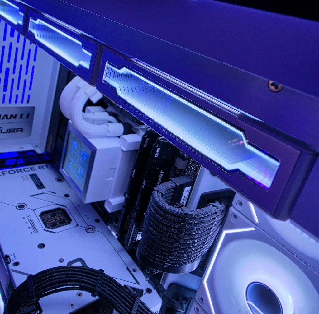 3x Lian Li Uni Fan SL-INF 120 RGB Triple Pack Wit (9 Totaal), Computers en Software, Computerkoelers, Ophalen of Verzenden, Zo goed als nieuw