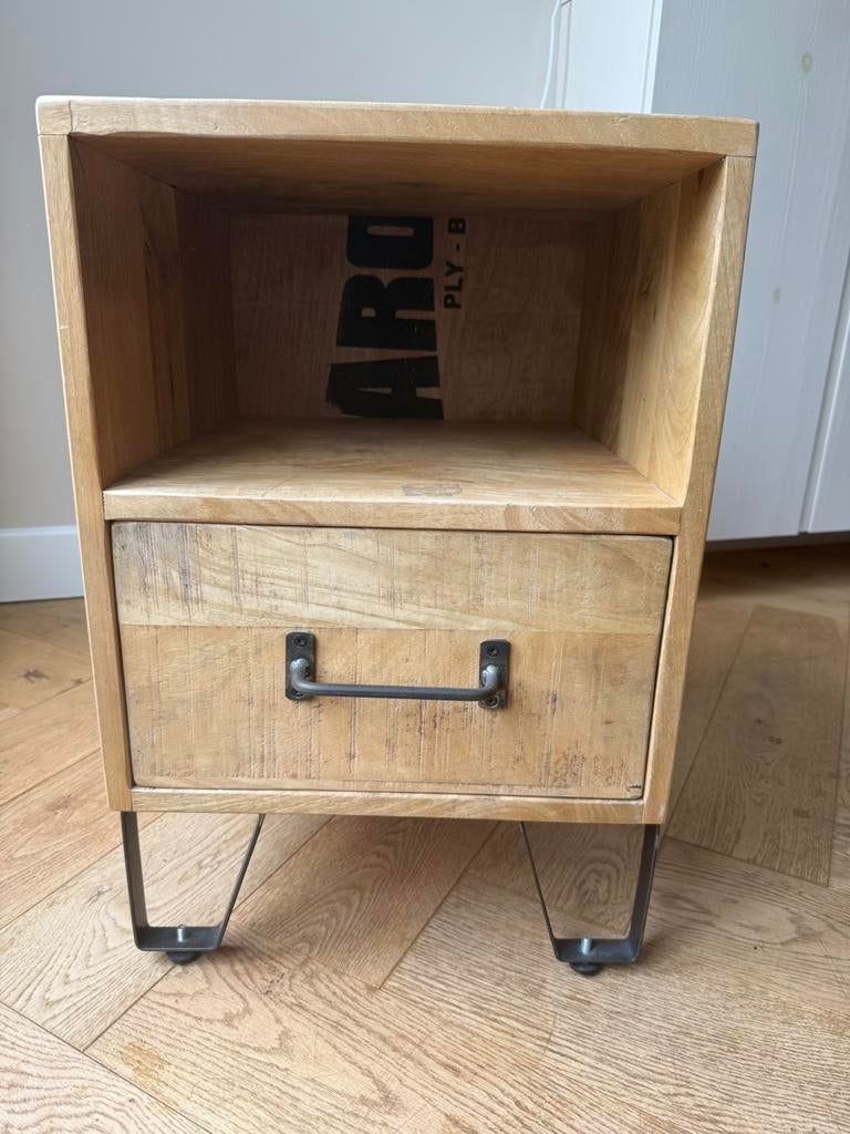 Mooi houten ladekastje Loods 5, Ophalen, Gebruikt