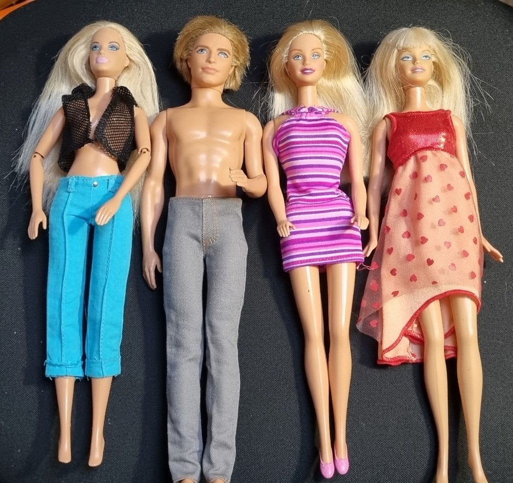 3 oudere Barbies en Ken, Ophalen of Verzenden, Gebruikt, Pop