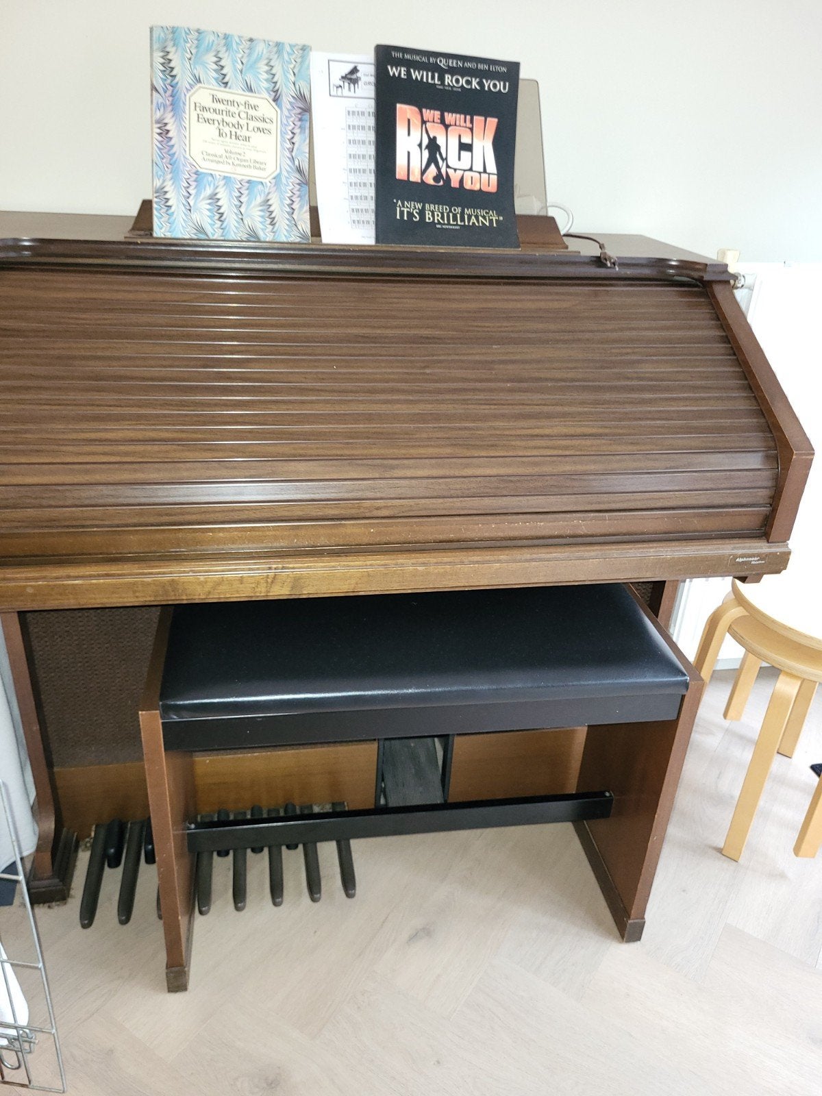 Orgel Eminent Solina F225 gratis af te halen, Muziek en Instrumenten, Ophalen, Gebruikt, 2 klavieren, Orgel