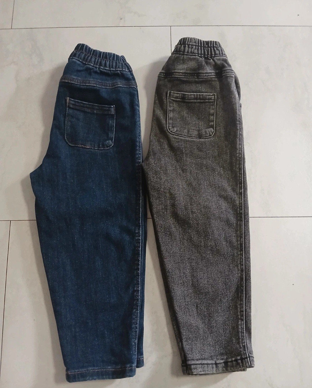 2 Zara broeken voor kinderen - Maat 104 (3-4 jaar), Kinderen en Baby's, Broek, Gebruikt, Jongen of Meisje, Ophalen of Verzenden