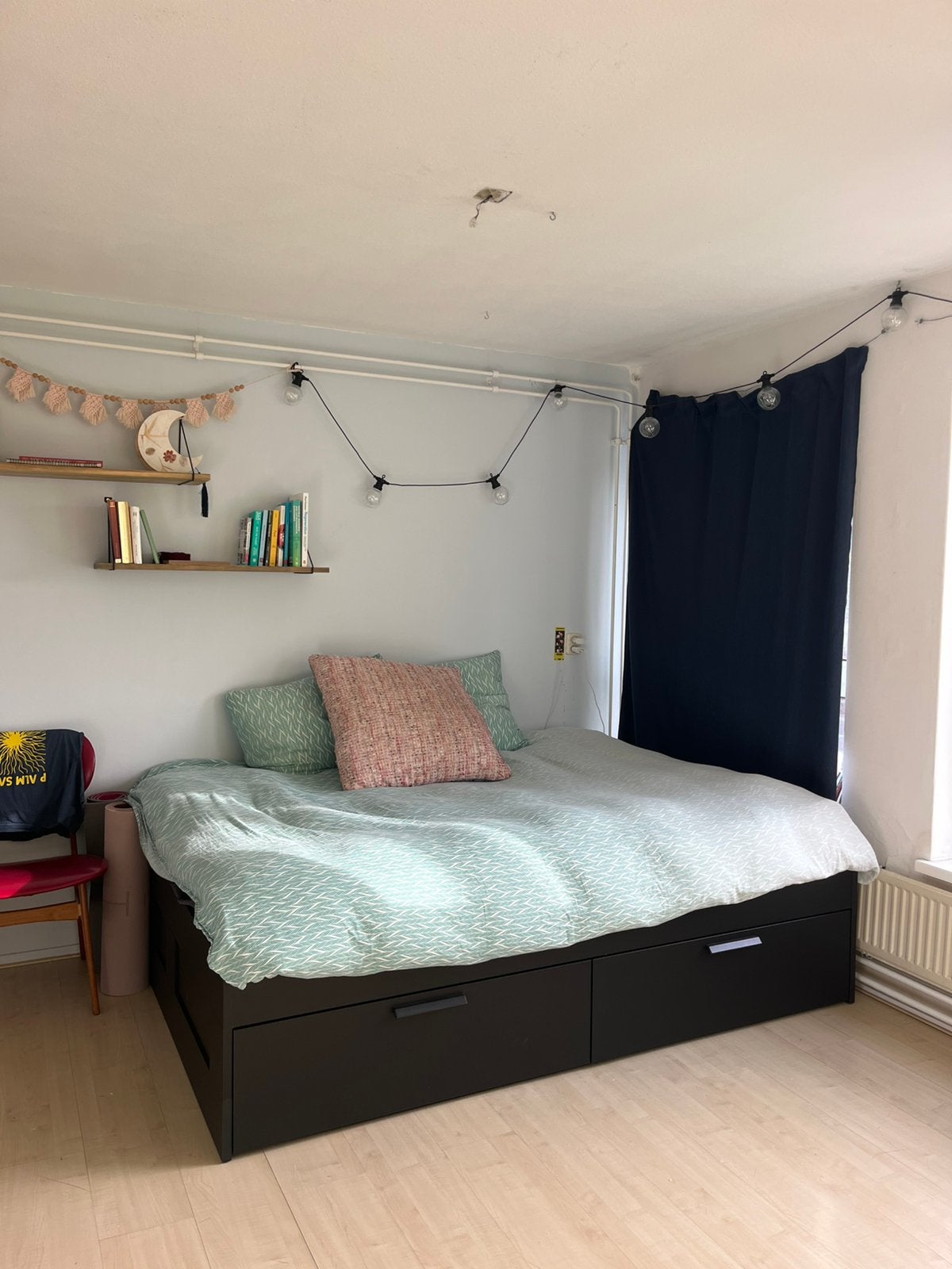 Twijfelaar bed, Ophalen, Wit, 140 cm, Zo goed als nieuw