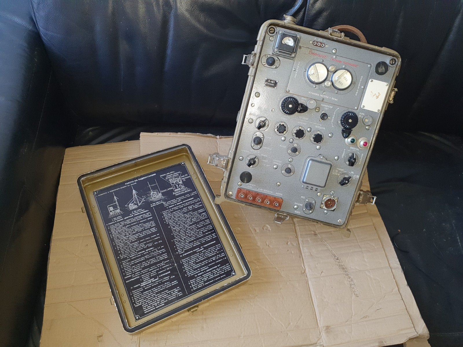 ex USSR, Ontvanger P-407., Ophalen of Verzenden, Landmacht, Nederland