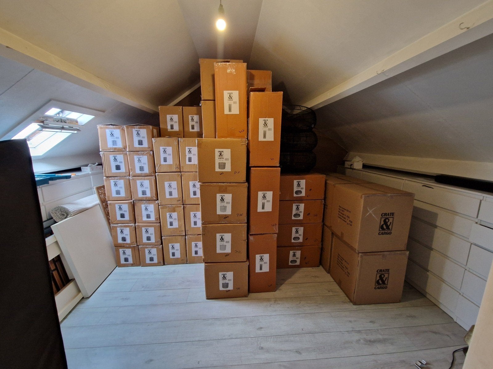 Restpartij: Lampenkappen en bijzettafels (nieuw in doos), Ophalen, Vierkant, Modern industrieel, 50 cm of meer