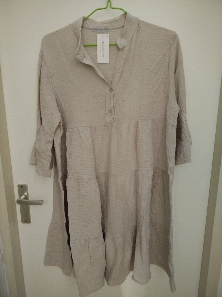 Dames jurk, Kleding | Dames, Jurken, Beige, Maat 42/44 (L), Nieuw, Ophalen of Verzenden