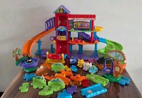 VTech Zoef Zoef Dieren – Dierenhotel + extra baan en dieren, Kinderen en Baby's, Speelgoed | Vtech, Ophalen, Gebruikt, 2 tot 4 jaar