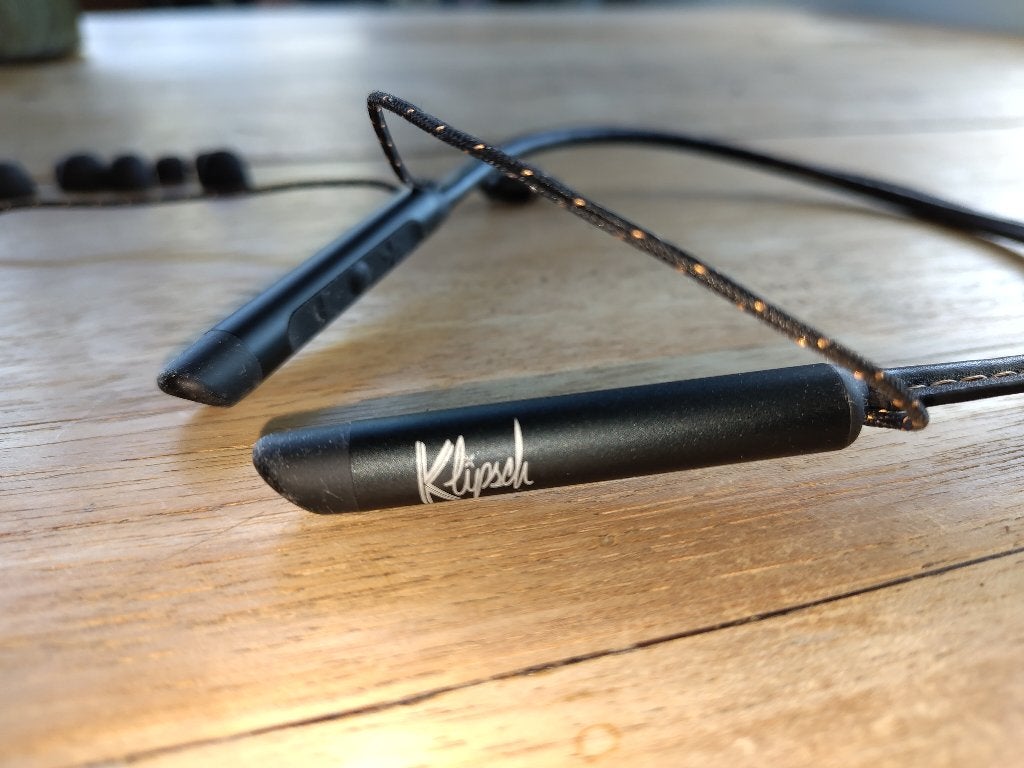 Headset in-ear met nekband bluetooth, Klipsch T5, Ophalen of Verzenden, Zo goed als nieuw, Draadloos, In-ear