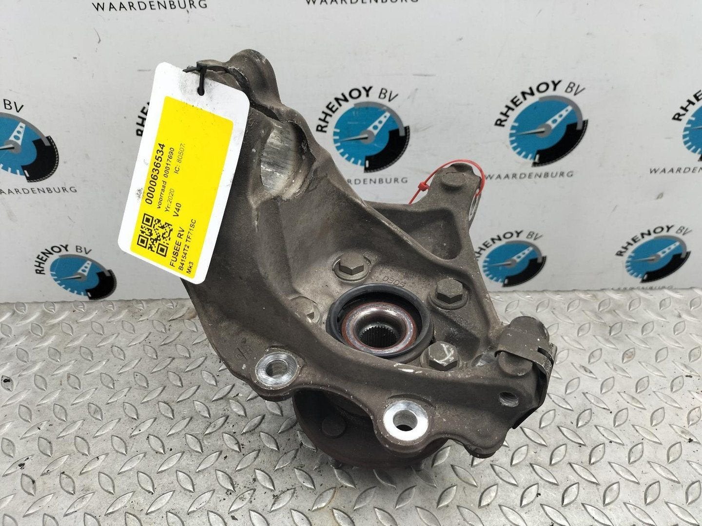 VOLVO V40 V40 II 1.5 T3 Polar+ Sport  FUSEE RV 2020, Auto-onderdelen, Ophalen of Verzenden, Gebruikt, Stiba lid