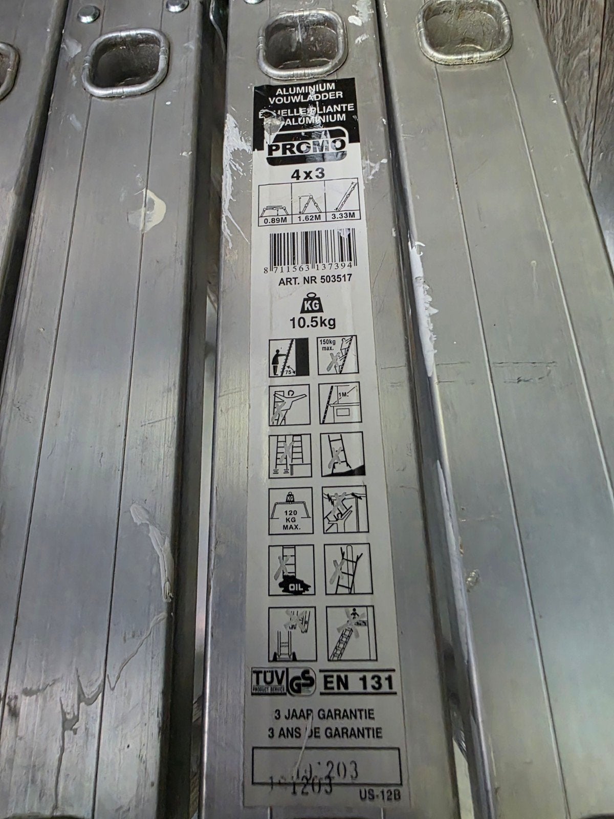 Promo 4x3 aluminium vouwladder - 10.5kg, Doe-het-zelf en Verbouw, Ladders en Trappen, Ophalen, Gebruikt, Ladder, Opvouwbaar of Inschuifbaar