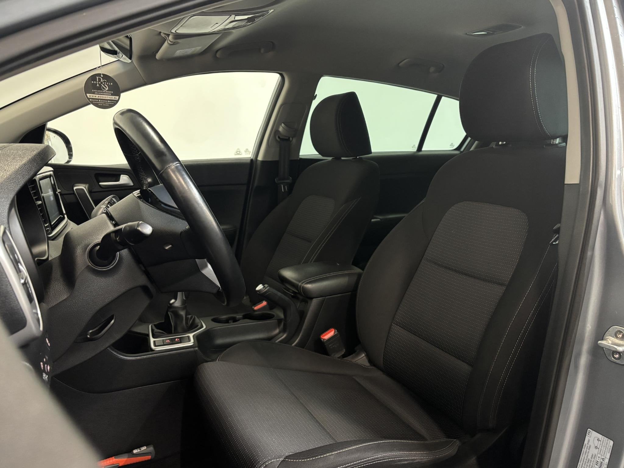 Kia Sportage 1.6 GDI DynamicLine Navigatie Climate control C, Auto's, Voorwielaandrijving, Gebruikt, 1591 cc, 4 cilinders
