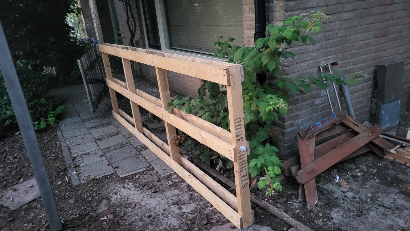 Gratis grote pallet op te halen, Ophalen, Gebruikt, Overige typen, Overige houtsoorten
