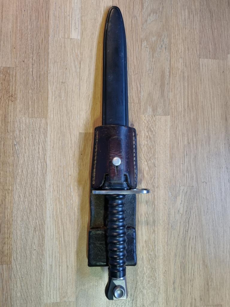 Zwitserse Stg.57 bajonet, Verzamelen, Militaria | Algemeen, Ophalen of Verzenden, Landmacht, Overige gebieden, Mes of Dolk